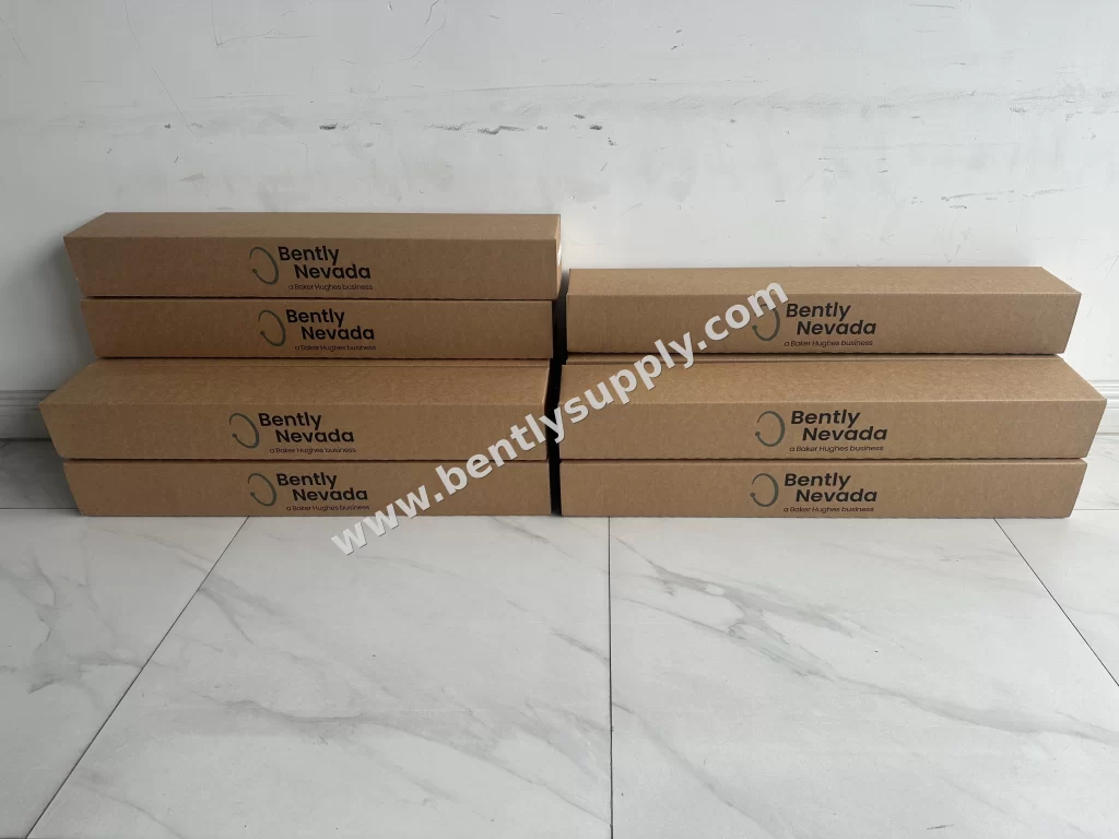 Bently Nevada 31000-28-10-00-015-03-02 product photo — Bently Nevada 31000-28-10-00-015-03-02 Carcasas de sonda de proximidad